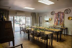 5th Avenue Gooseberry Guest House