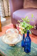 5th Avenue Gooseberry Guest House