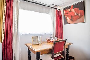 5th Avenue Gooseberry Guest House