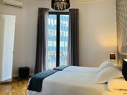 Super Balmes Guest House