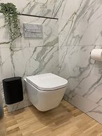 Super Balmes Guest House