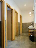 Super Balmes Guest House