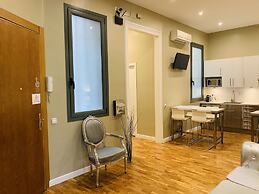 Super Balmes Guest House