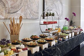 JW Marriott Hotel Marina