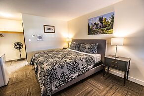 Pleasant Valley Motel