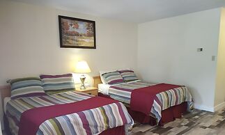 Pleasant Valley Motel