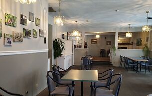 Pleasant Valley Motel