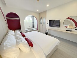 Hotel Midtown Ratsada