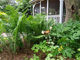 1825 Inn Bed and Breakfast