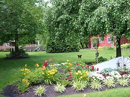 1825 Inn Bed and Breakfast