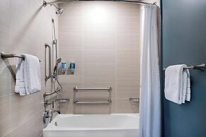 Aloft Charlotte Ballantyne