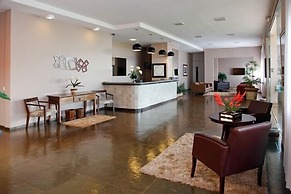 Attie Park Hotel