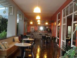 Attie Park Hotel