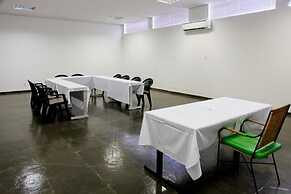 Attie Park Hotel