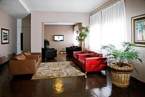 Attie Park Hotel