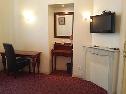 Hotel Alexandre III