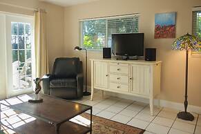 Beach Place Guesthouses