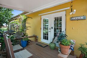 Beach Place Guesthouses