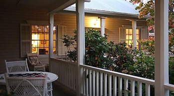 The Foxes Inn of Sutter Creek