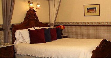 The Foxes Inn of Sutter Creek