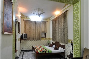 Hotel Teerth Palace