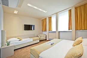 Hotel Central
