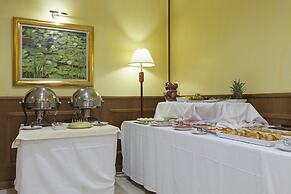 Hotel Agora Juan de Austria