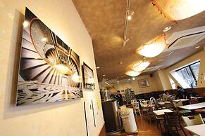 Sakura Hotel Hatagaya