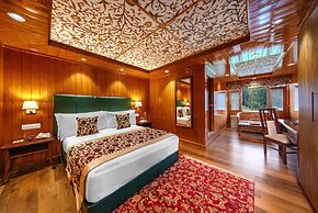 Hotel Heevan Retreat