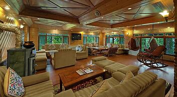 Hotel Heevan Retreat