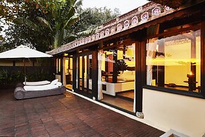 Chen Sea Resort & Spa