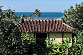 Chen Sea Resort & Spa