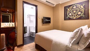 Nostalgia Hotel