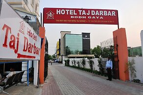 Hotel Taj Darbar