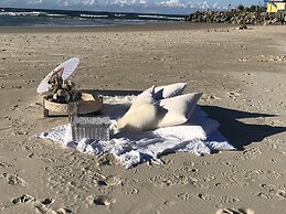 Glen Eden Beach Resort