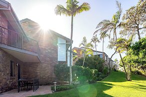 Glen Eden Beach Resort