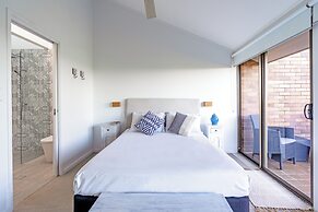 Glen Eden Beach Resort