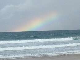 Glen Eden Beach Resort