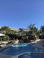 Glen Eden Beach Resort