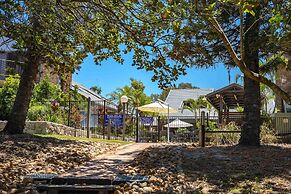 Glen Eden Beach Resort