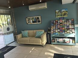 Glen Eden Beach Resort