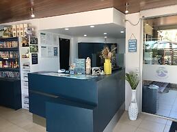 Glen Eden Beach Resort