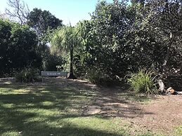 Glen Eden Beach Resort