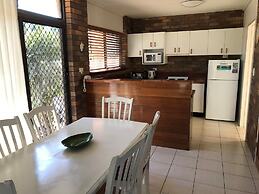 Glen Eden Beach Resort