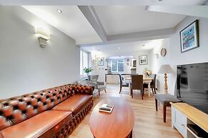 Castletown House Apartments