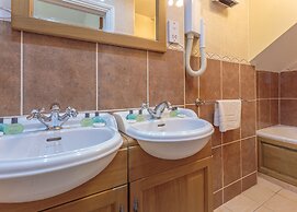 Castletown House Apartments