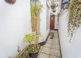 Castletown House Apartments