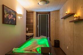 Johan Spa Hotel