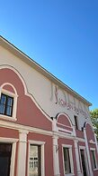 Johan Spa Hotel