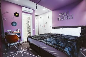 Lol et Lola Hotel